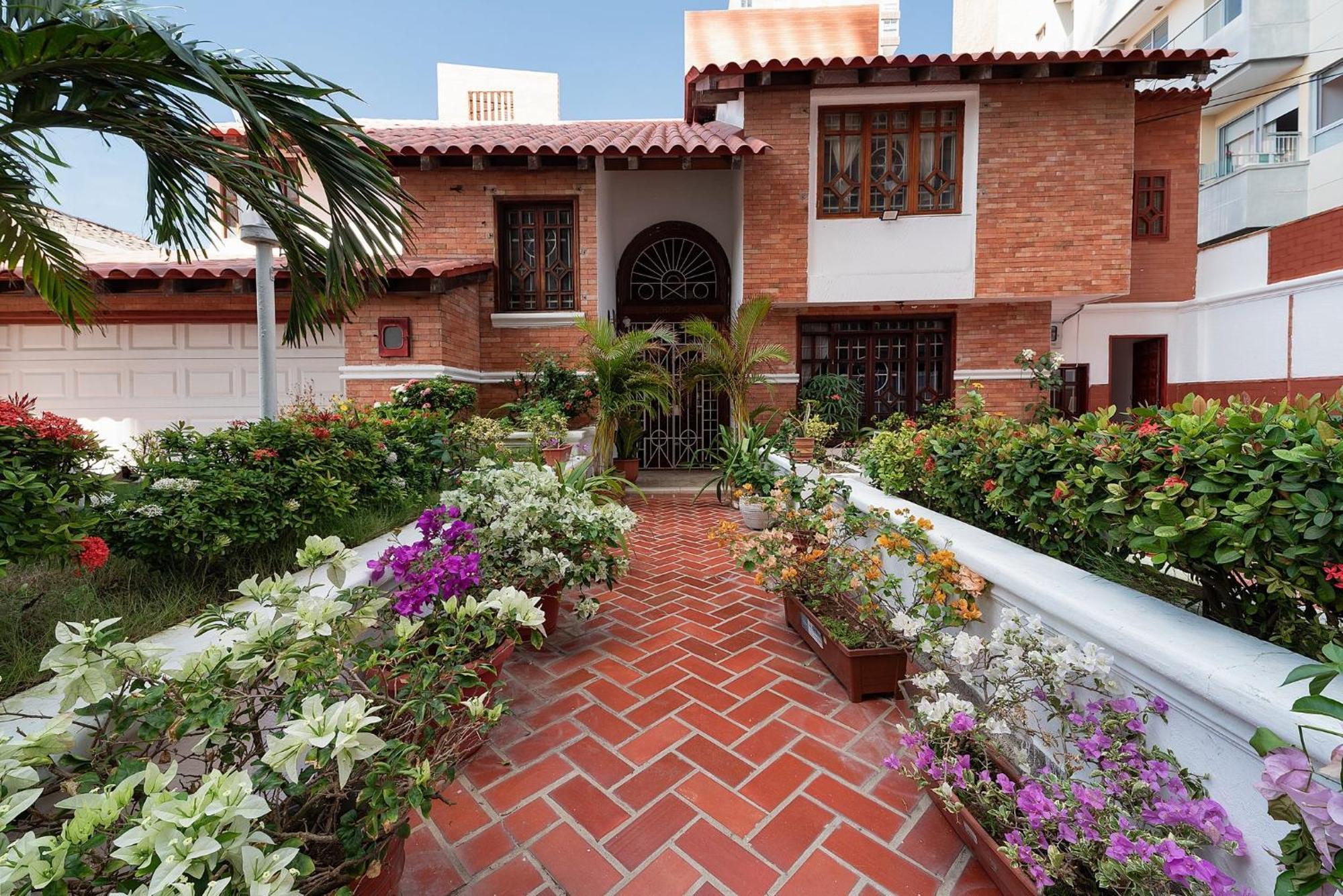 Villa Santos Apartaestudios Barranquilla  Kültér fotó