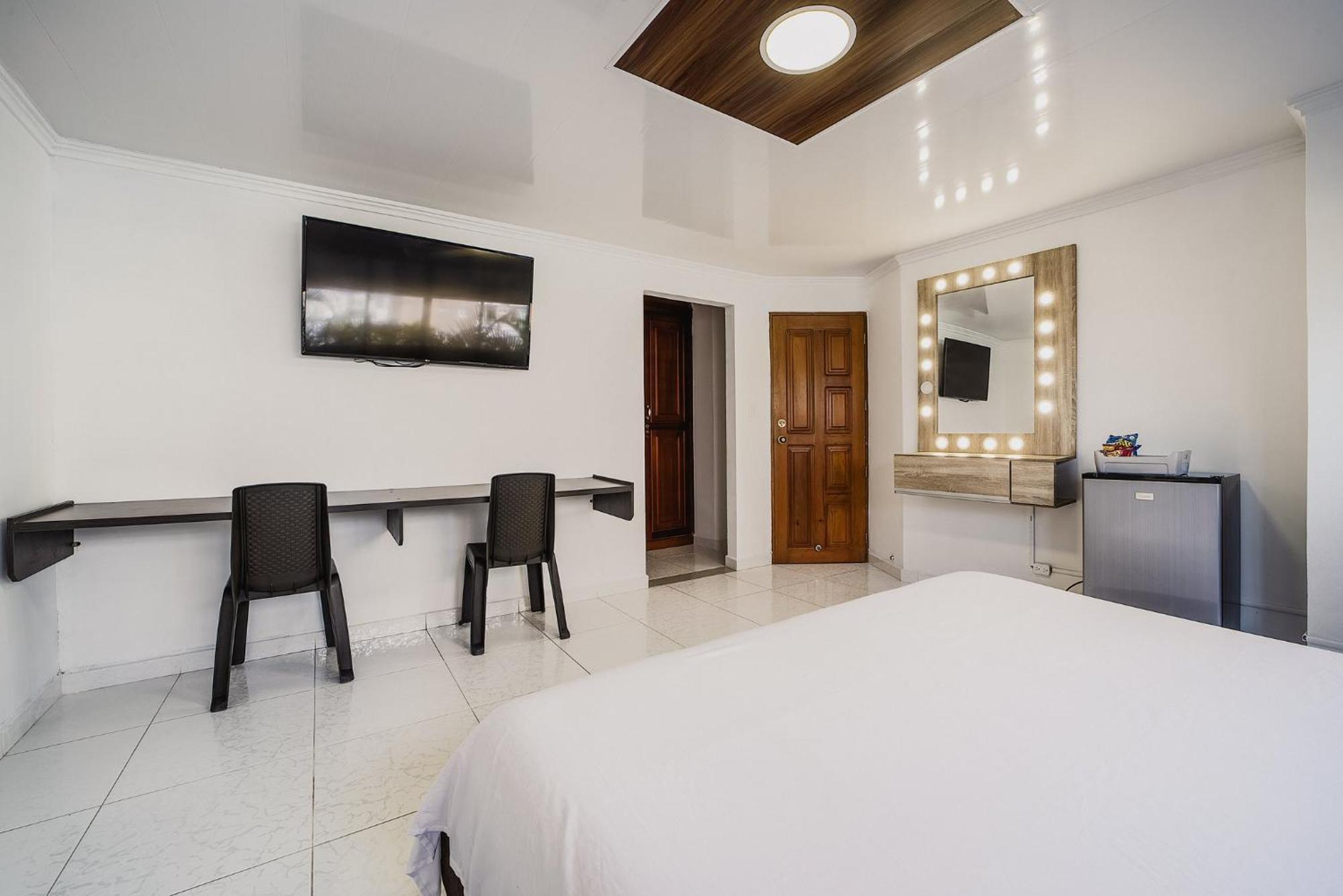 Villa Santos Apartaestudios Barranquilla  Kültér fotó